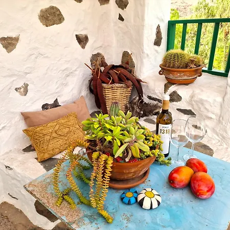 Dom wakacyjny Historica Casa Con Vistas Al Jardin De Cactus Y Montanas Mogán